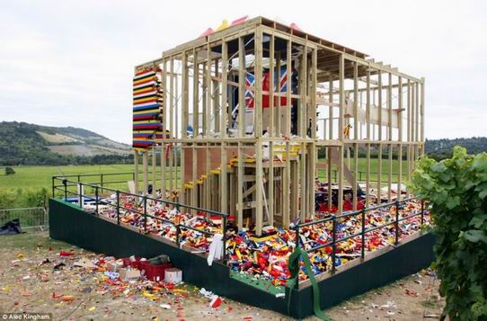 twaalf Menselijk ras Ondoorzichtig LEGO Records: Grootste LEGO huis ter wereld